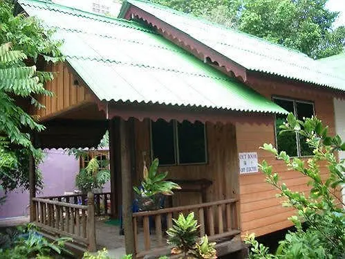 Save Bungalows Koh Tao